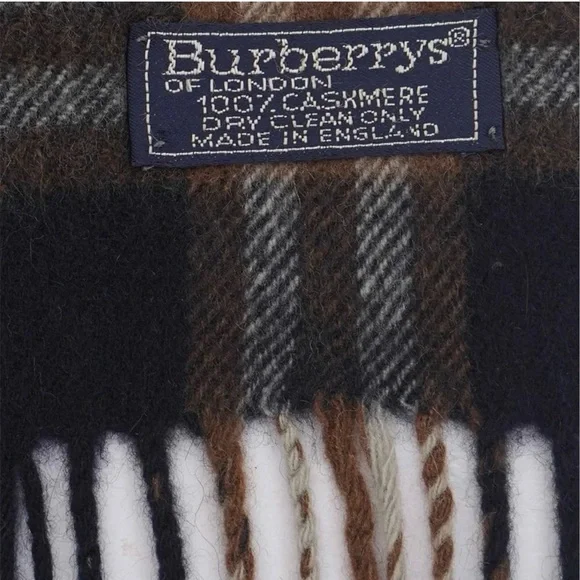 Burberrys London Cashmere Scarf – Classic Plaid Check - Picture 4 of 5